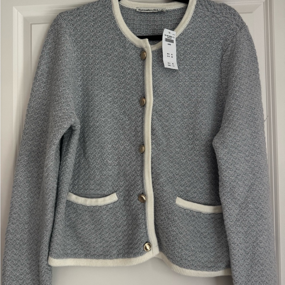 Abercrombie & Fitch Light Blue Button Up Crew Sweater with Gorgeous Buttons